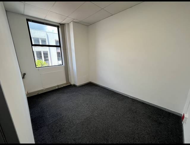 320M² OFFICE TO LET IN OBSERVATORY
